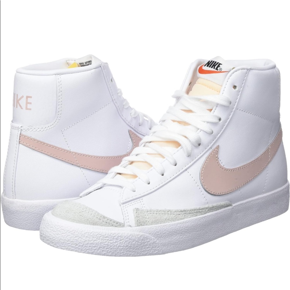 SOLD Womens Nike Blazer mid